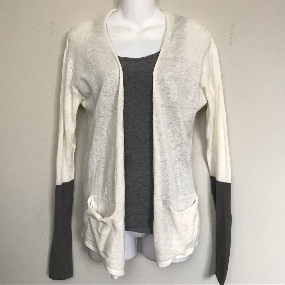 Lightweight medium linen blend cardigan